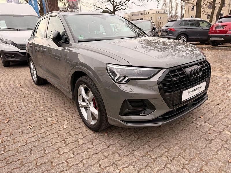 Second-hand Audi Q3 Advanced 200 CP (147 kW) 2021 Gri SUV