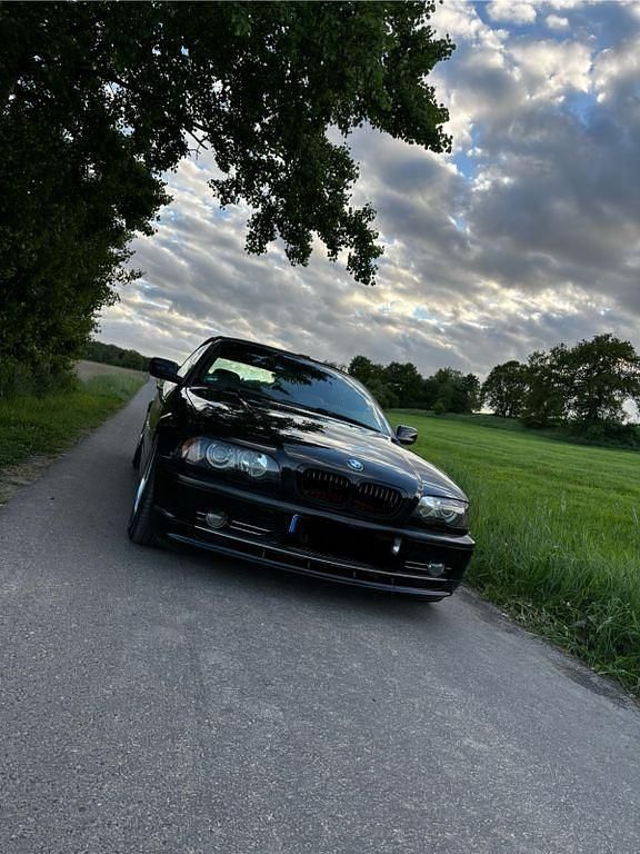 Schwarz Gebraucht 2000 BMW 330 Cabriolet Performance Cabrio | 9.299 € (Fairer Preis) - Bild 1/4