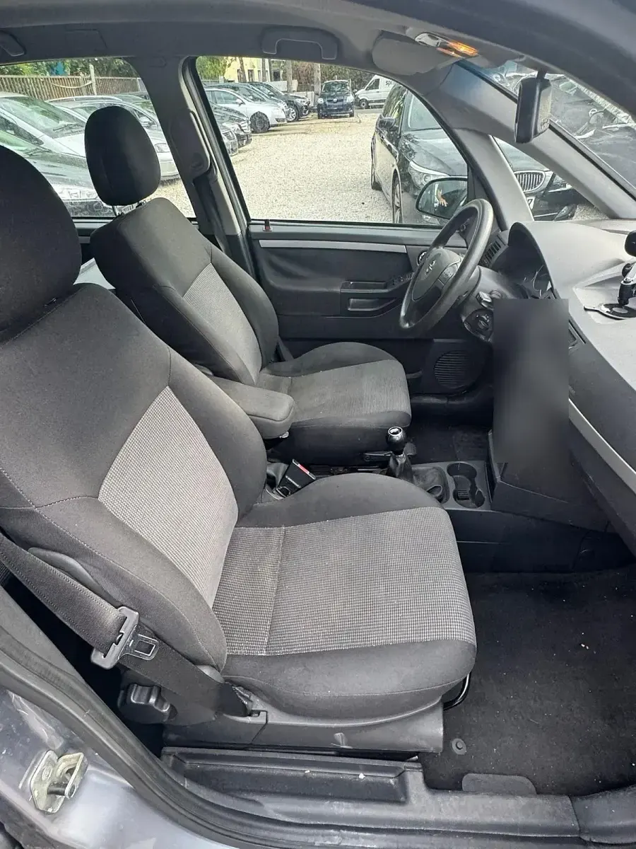 Gebraucht Opel Meriva 101 PS (74 kW) 2004 Van / Kleinbus