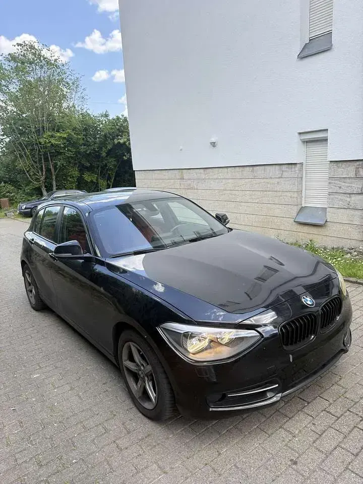 Gebraucht BMW 116 Efficient Dynamics 116 PS (85 kW) 2014 Schwarz Kleinwagen
