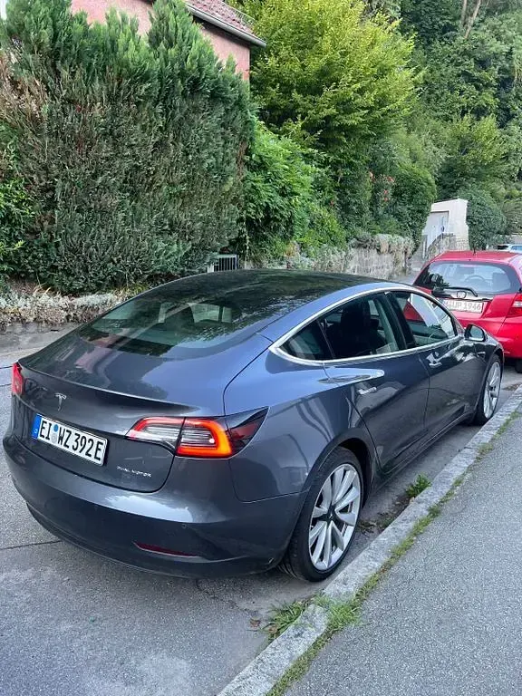 Gebraucht Tesla Model 3 Long Range AWD 366 kW (498 PS) 2019 Grau Limousine