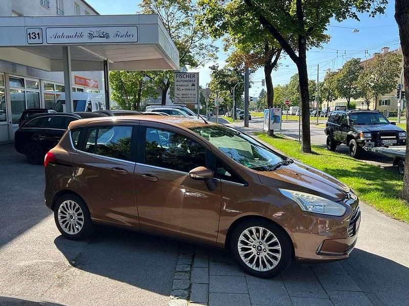 Gebraucht Ford B-MAX Titanium 101 PS (74 kW) 2013 Canyonbraun (metallic) Van / Kleinbus