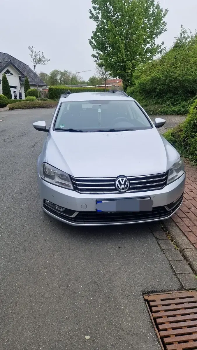 Gebraucht VW Passat 140 PS (102 kW) 2014 Silber Kombi