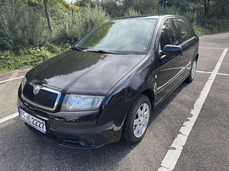 Schwarz Gebraucht 2007 Skoda Fabia Ambiente Limousine | 1.400 € (Guter Preis) - Bild 1/4