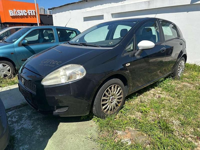 Schwarz Gebraucht 2009 Fiat Grande Punto Active Kleinwagen | 690 € (Superpreis) - Bild 1/4
