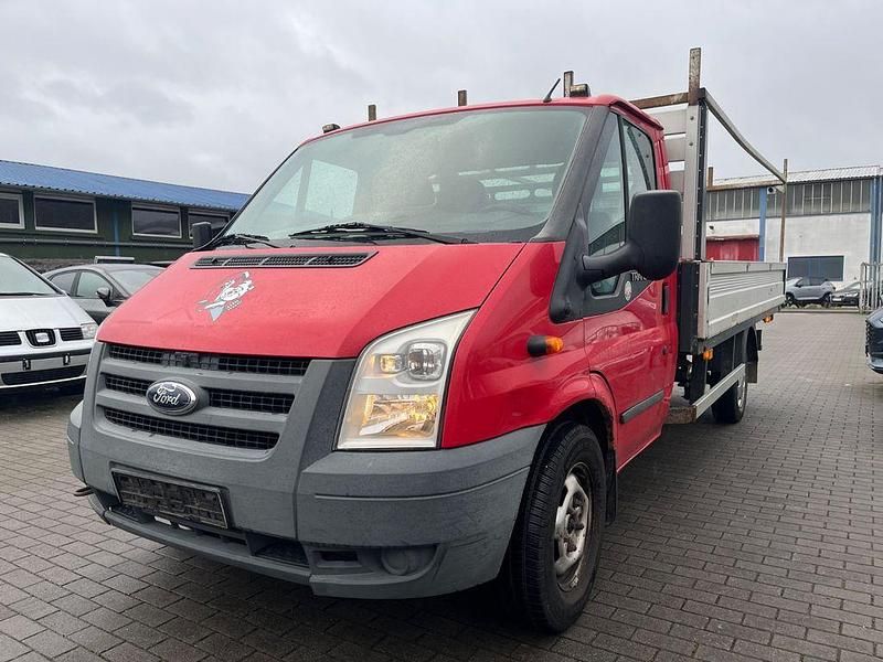 Rot Gebraucht 2010 Ford Transit | 5.900 € (Fairer Preis) - Bild 1/4