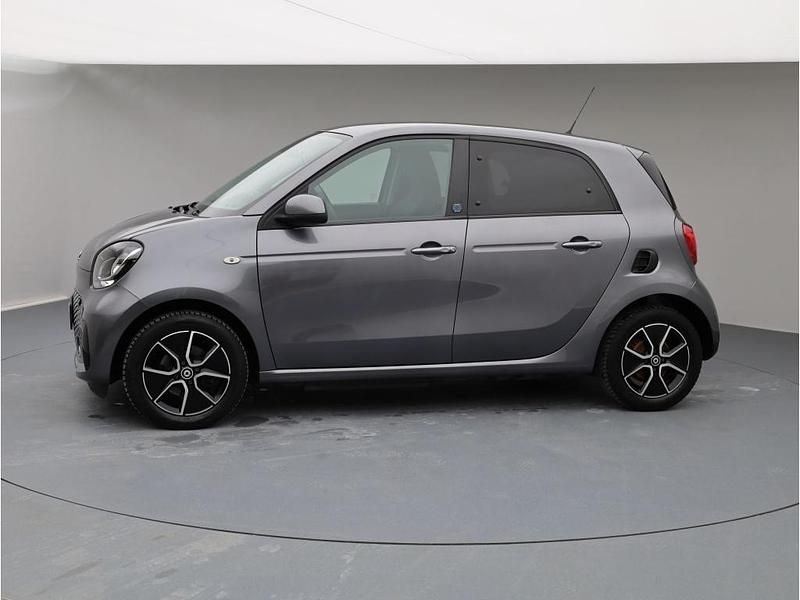 Gebraucht Smart ForFour Electric Drive Passion 60 kW (82 PS) 2020 Other Limousine