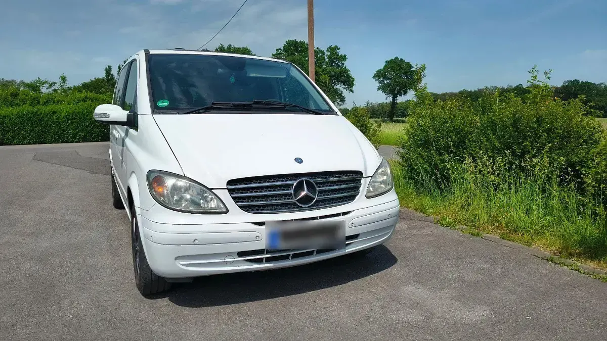 Gebraucht Mercedes Viano 150 PS (110 kW) 2008 Weiß Van / Kleinbus