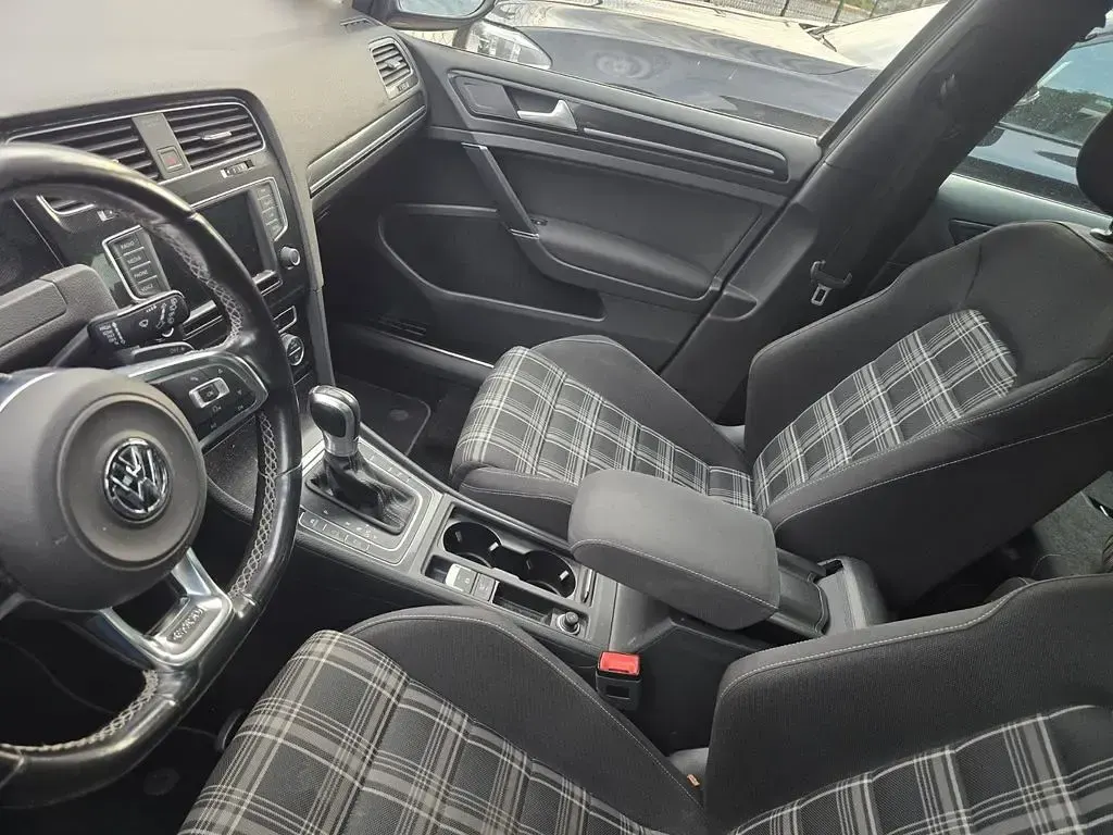 Gebraucht VW Golf VII 184 PS (135 kW) 2015 Grau Limousine