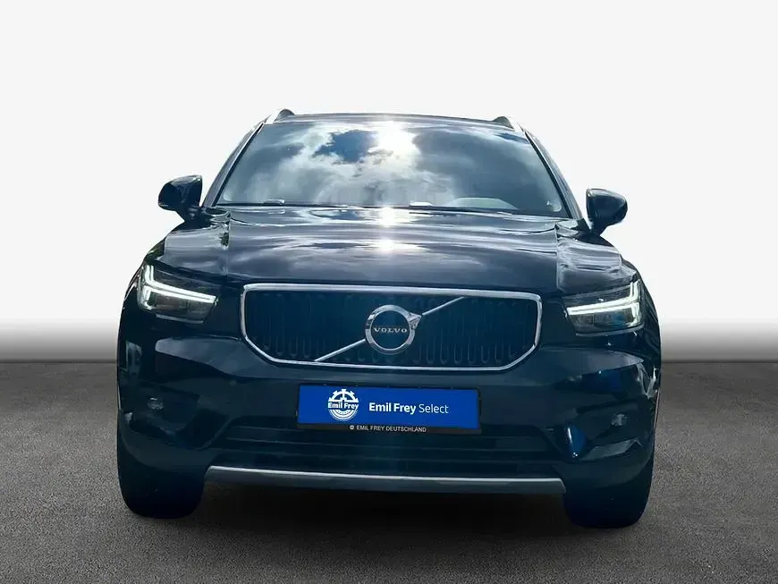 Gebraucht Volvo XC40 Momentum 163 PS (119 kW) 2021 Schwarz SUV