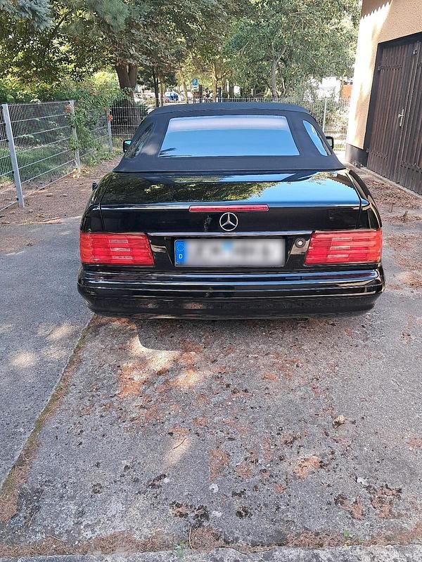Schwarz Gebraucht 1996 Mercedes SL320 Cabrio | 15.000 € (Guter Preis) - Bild 1/4