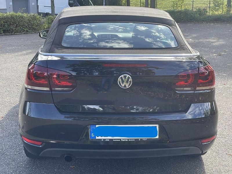 Gebraucht VW Golf Cabriolet 105 PS (77 kW) 2012 Schwarz Cabrio