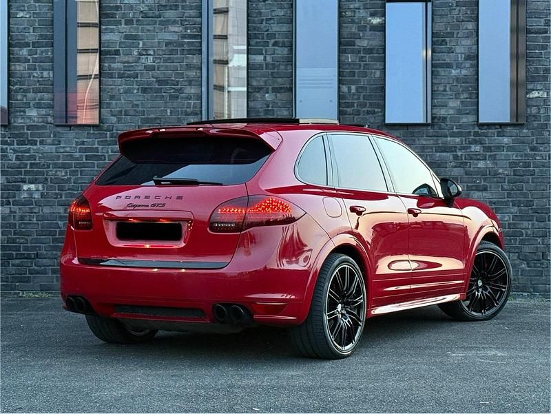 Gebraucht Porsche Cayenne GTS 420 PS (308 kW) 2012 Rot SUV