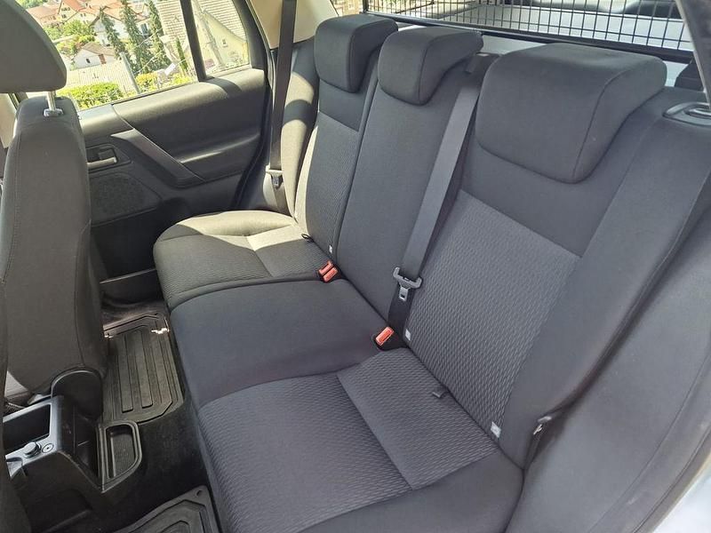 Gebraucht Land Rover Freelander 2 150 PS (110 kW) 2012 Silber SUV