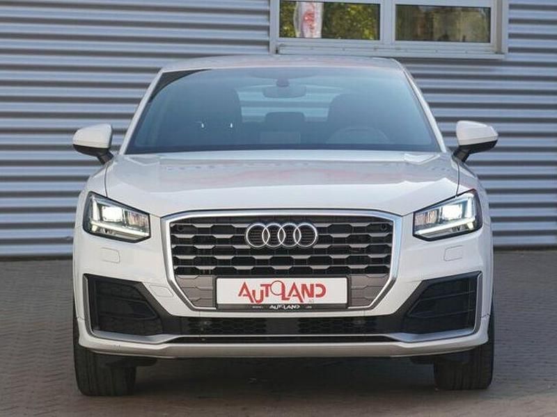 Gebraucht Audi Q2 S-Line 150 PS (110 kW) 2019 Weiß SUV