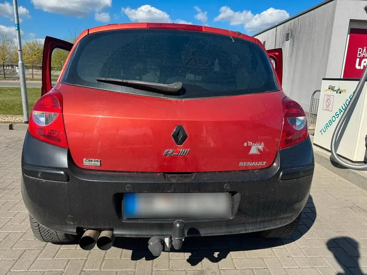 Gebraucht Renault Clio 125 PS (91 kW) 2007 Rot Kleinwagen