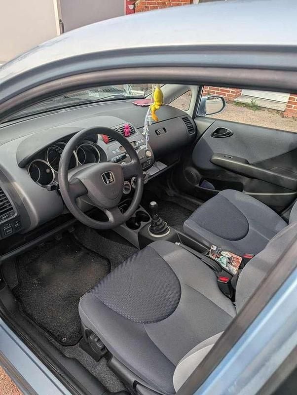 Gebraucht Honda Jazz 77 PS (56 kW) 2007 Blau Kleinwagen