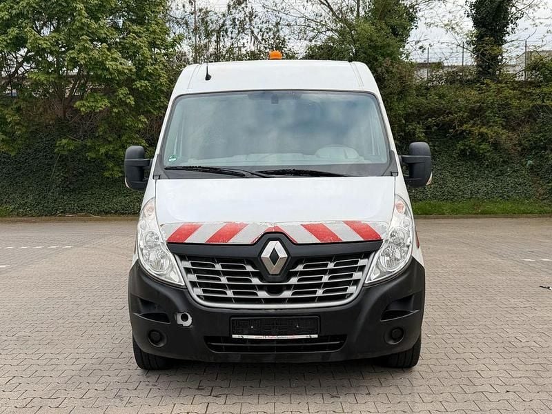 Second-hand Renault Master 125 CP (91 kW) 2016 Alb Van