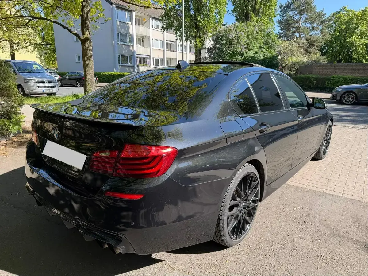 Gebraucht BMW 530 258 PS (189 kW) 2016 Schwarz Limousine