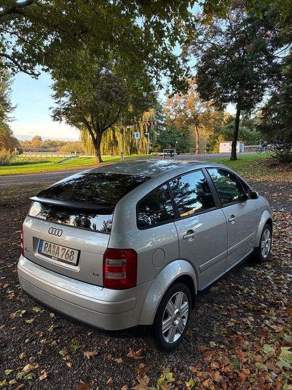 Gebraucht Audi A2 75 PS (55 kW) 2002 Silber Kleinwagen