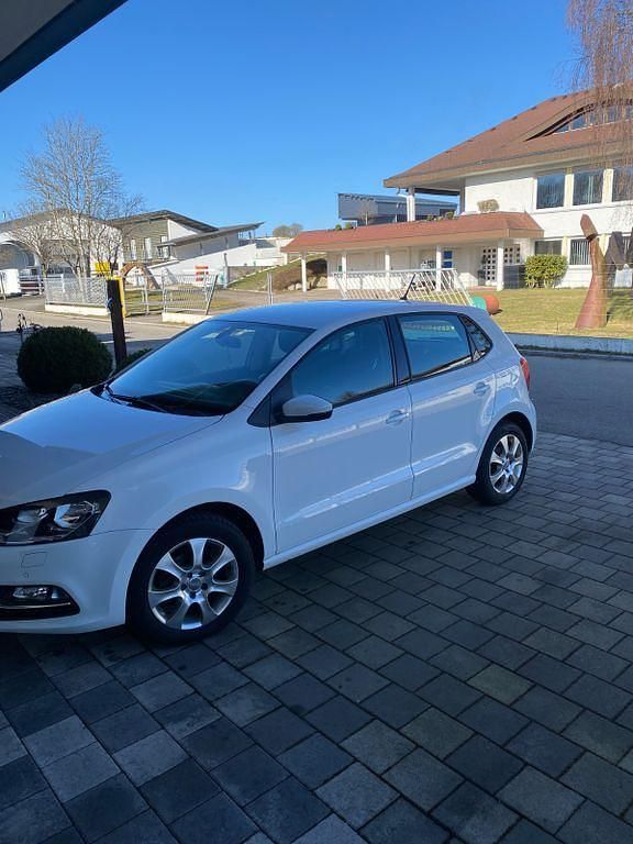 Gebraucht VW Polo 90 PS (66 kW) 2015 Weiß Limousine