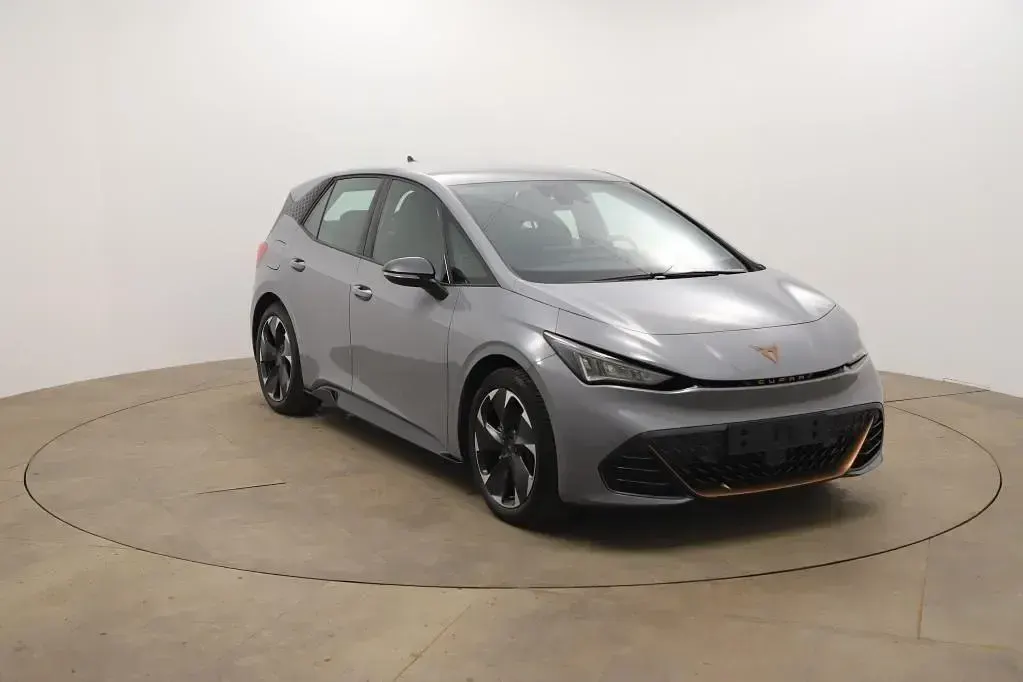 Używany Cupra Born 150 kW (204 KM) 2023 Szary Hatchback