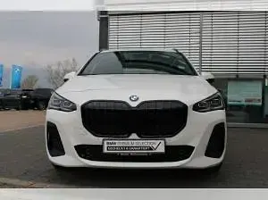 Gebraucht BMW 220 163 PS (119 kW) 2025 Weiß (alpinweiß uni) Coupé