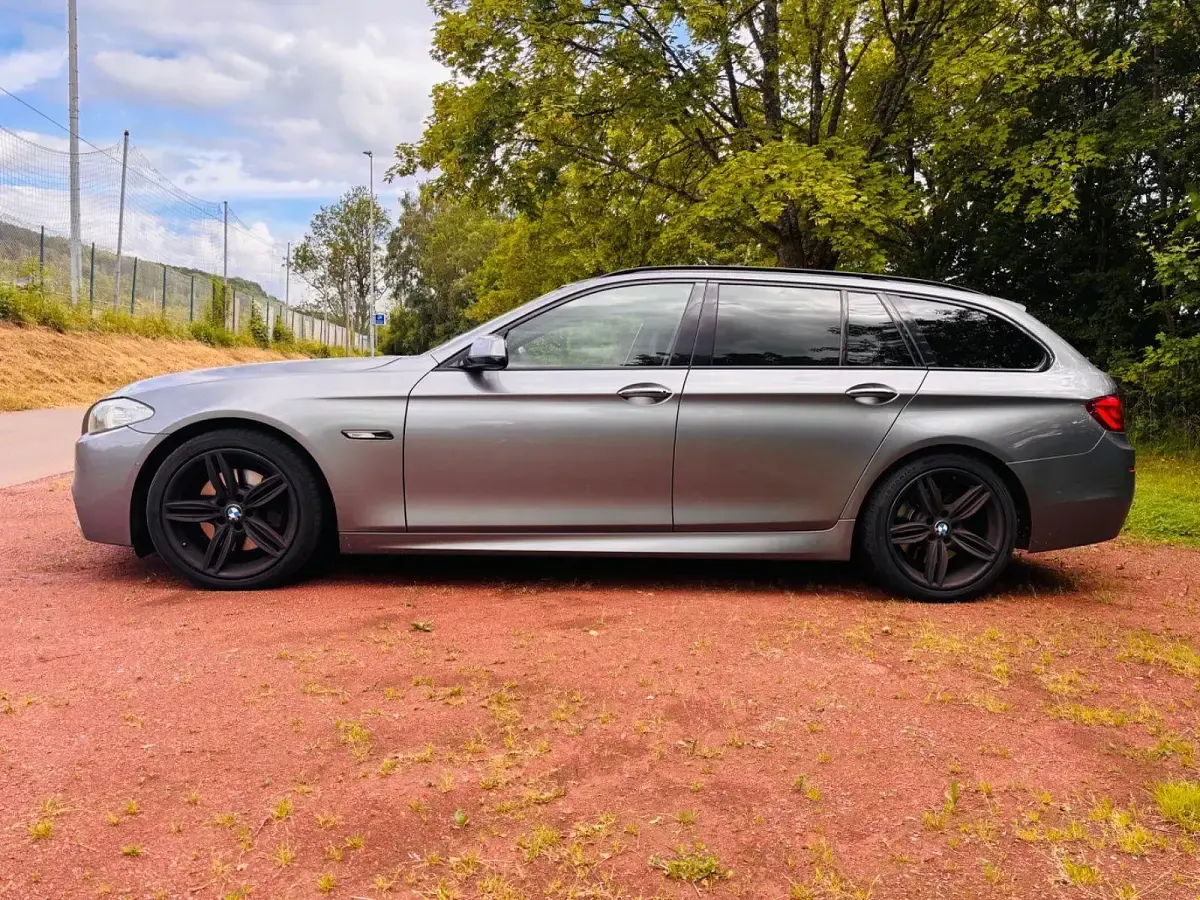 Gebraucht BMW 535 Performance 313 PS (230 kW) 2011 Grau Kombi