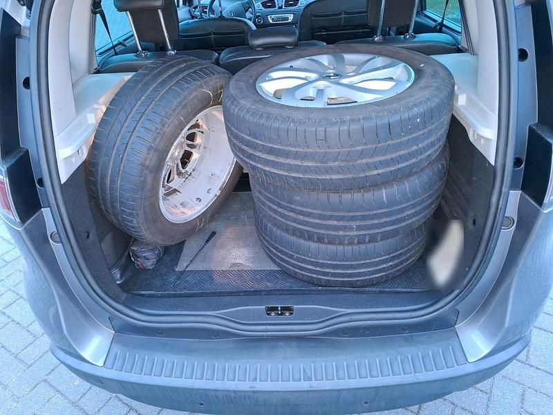 Gebraucht Renault Scénic III Initiale Paris 116 PS (85 kW) 2014 Grau Van / Kleinbus