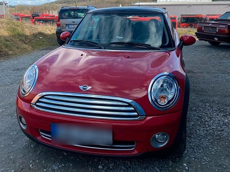 Gebraucht Mini ONE 95 PS (69 kW) 2009 Rot Kleinwagen