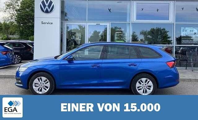 Blau metallic Gebraucht 2023 Skoda Octavia Kombi | 27.900 € (Fairer Preis) - Bild 1/4