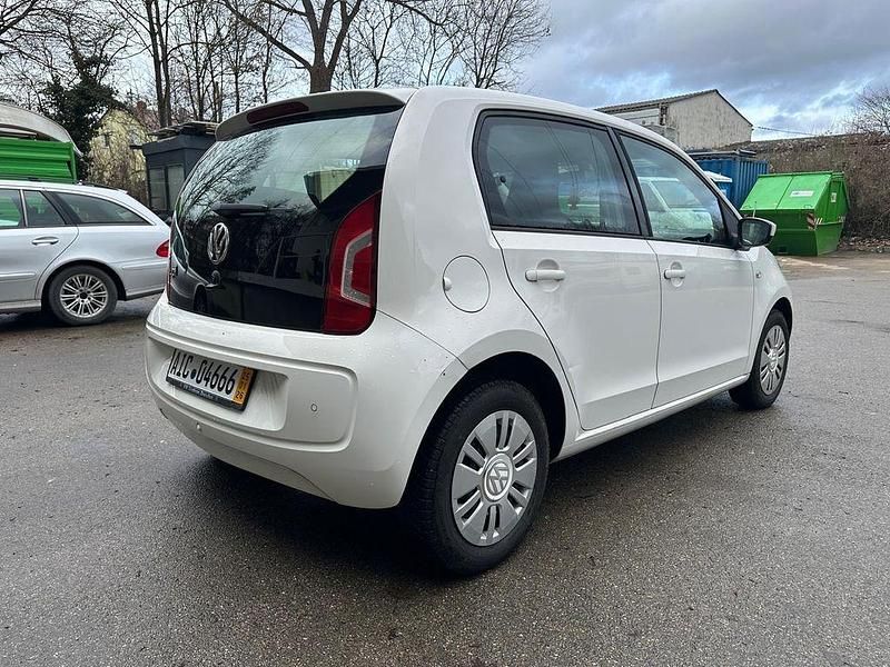 Second-hand VW up! 75 CP (55 kW) 2013 Alb Hatchback