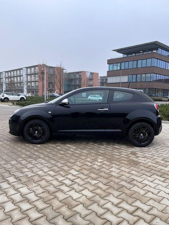 Gebraucht Alfa Romeo MiTo 77 PS (56 kW) 2014 Schwarz Kleinwagen