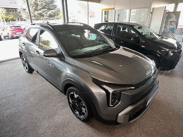 Neu Kia Stonic Comfort 116 PS (85 kW) 2026 Grau SUV