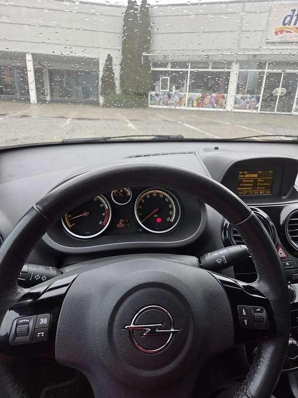 Gebraucht Opel Corsa Innovation 69 PS (50 kW) 2010 Kleinwagen