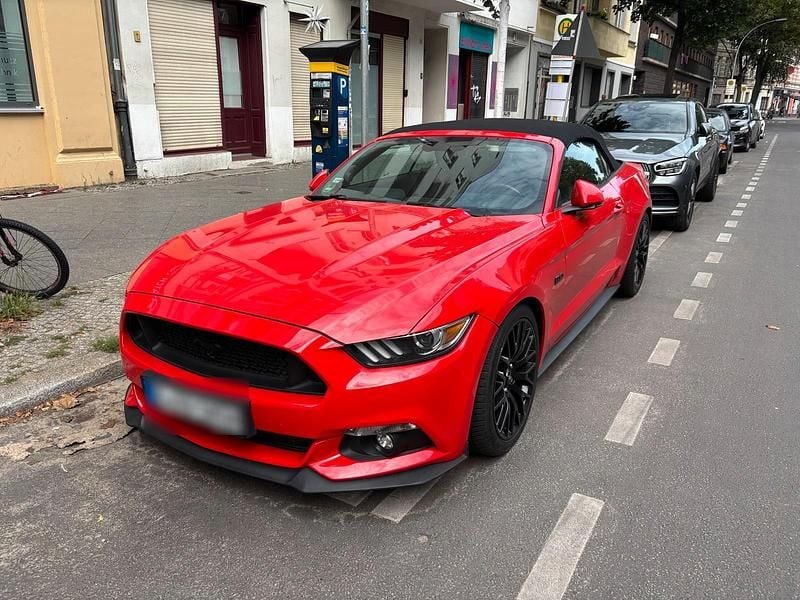 Rot Gebraucht 2017 Ford Mustang GT Cabrio | 28.000 € (Superpreis) - Bild 1/4