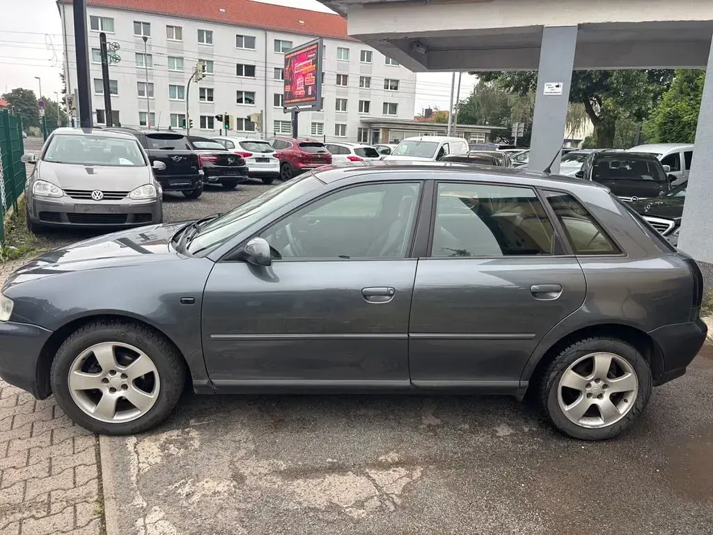 Gebraucht Audi A3 Ambition 102 PS (75 kW) 2003 Grau Kleinwagen