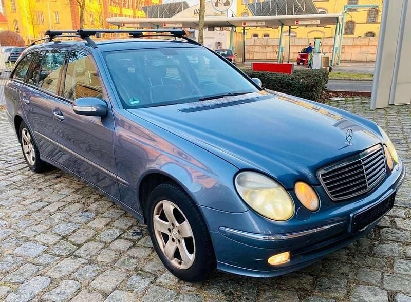 Gebraucht Mercedes 240 177 PS (130 kW) 2003 Blau Kombi