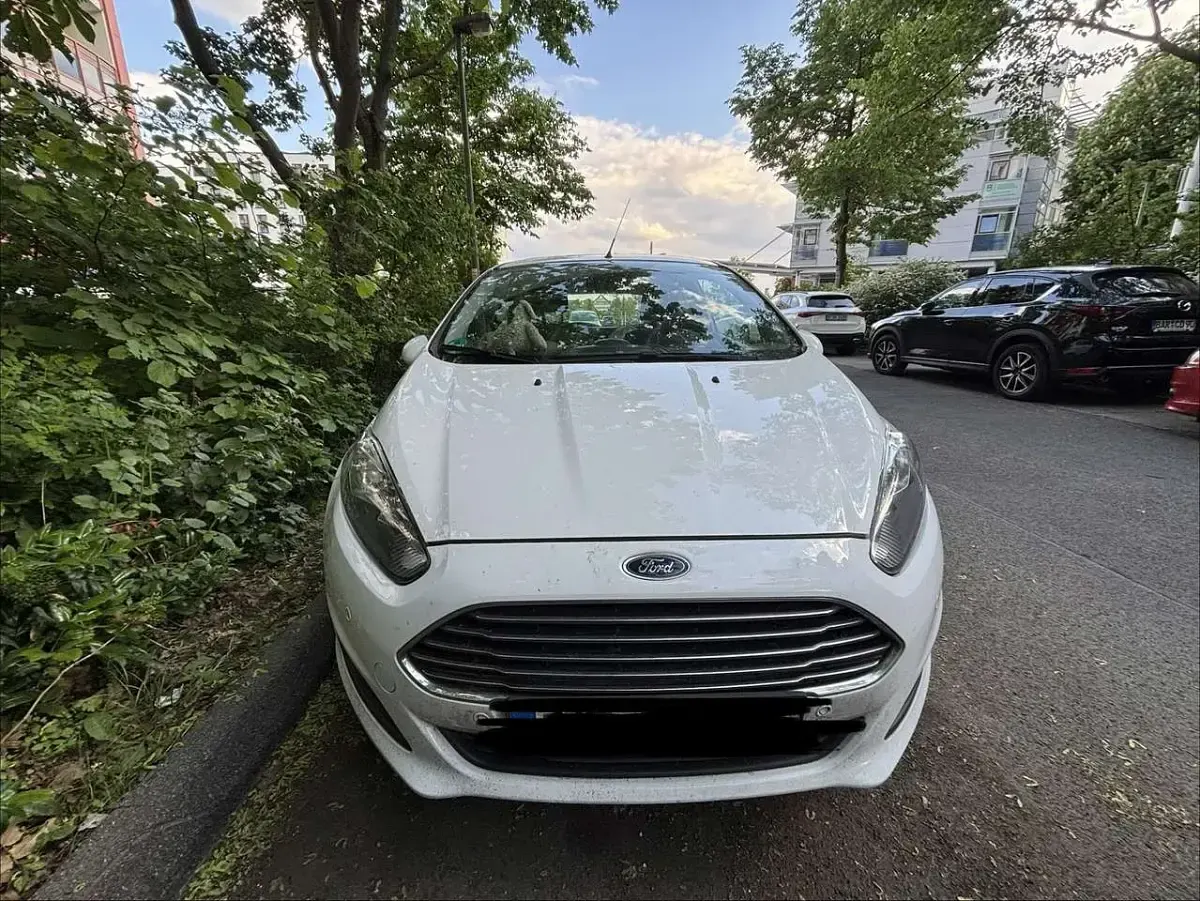 Gebraucht Ford Fiesta 80 PS (58 kW) 2014 Kleinwagen
