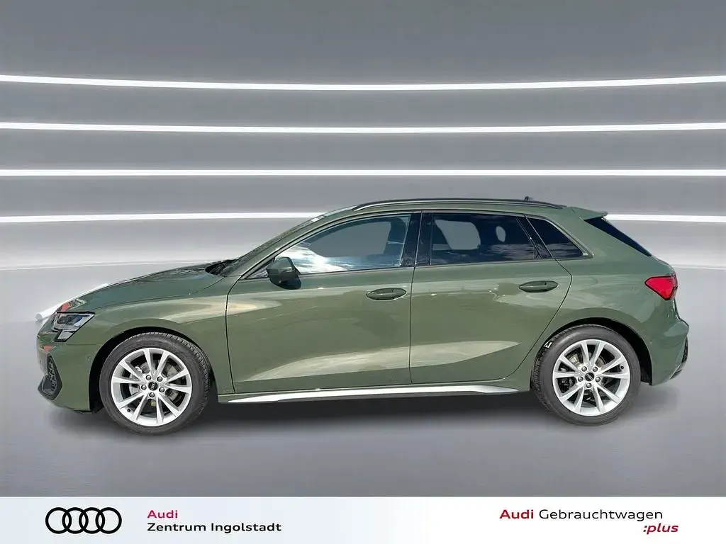 Gebraucht Audi A3 S-Line 150 PS (110 kW) 2024 Distriktgrün metallic Limousine