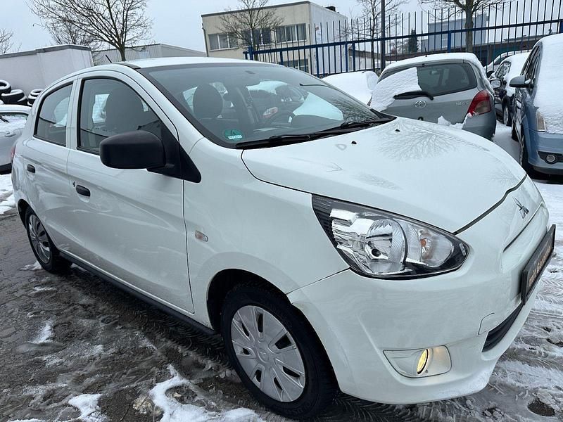 Gebraucht Mitsubishi Space Star 71 PS (52 kW) 2015 Weiß Kleinwagen
