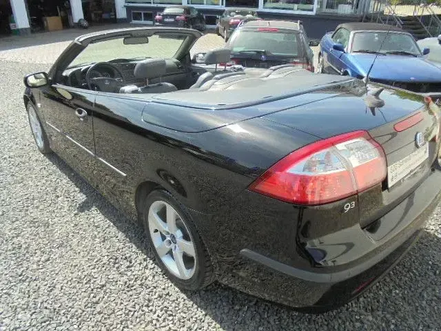 Gebraucht Saab 9-3 Cabriolet Vector 175 PS (128 kW) 2004 Schwarz Cabrio