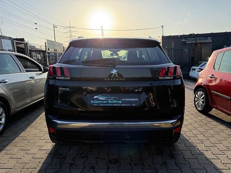 Gebraucht Peugeot 3008 Active 131 PS (96 kW) 2018 Schwarz SUV