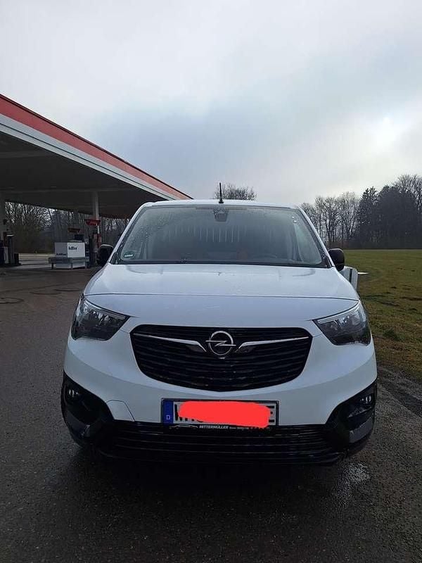 Gebraucht Opel Combo-e Life Selection 100 kW (136 PS) 2021 Weiß Van