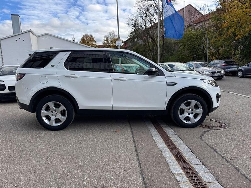 Gebraucht Land Rover Discovery 5 Pure 150 PS (110 kW) 2018 Weiß SUV
