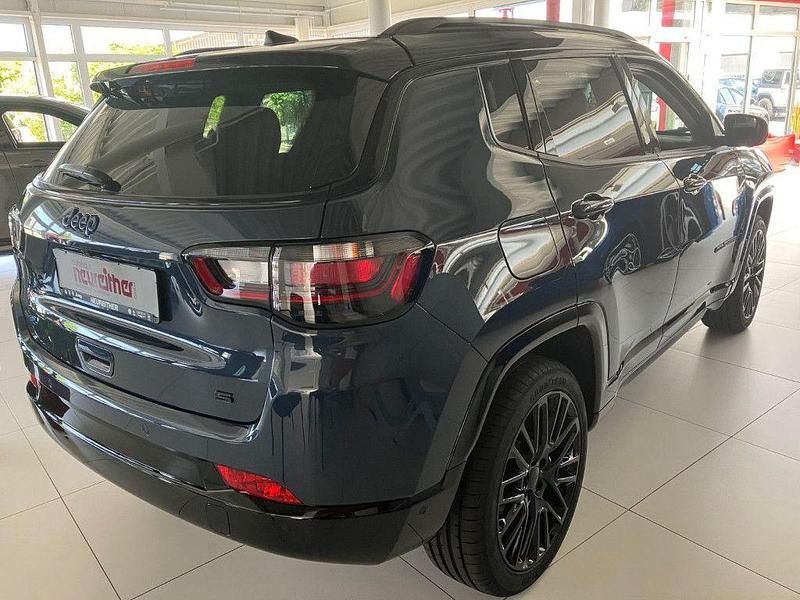 Gebraucht Jeep Compass 241 PS (177 kW) 2023 Blau SUV