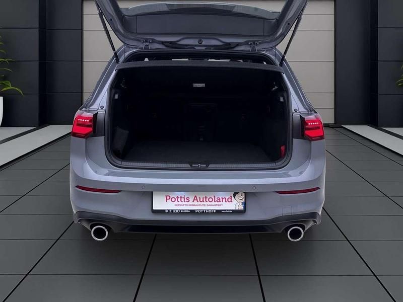 Gebraucht VW Golf VIII Style 245 PS (180 kW) 2022 Grau Limousine