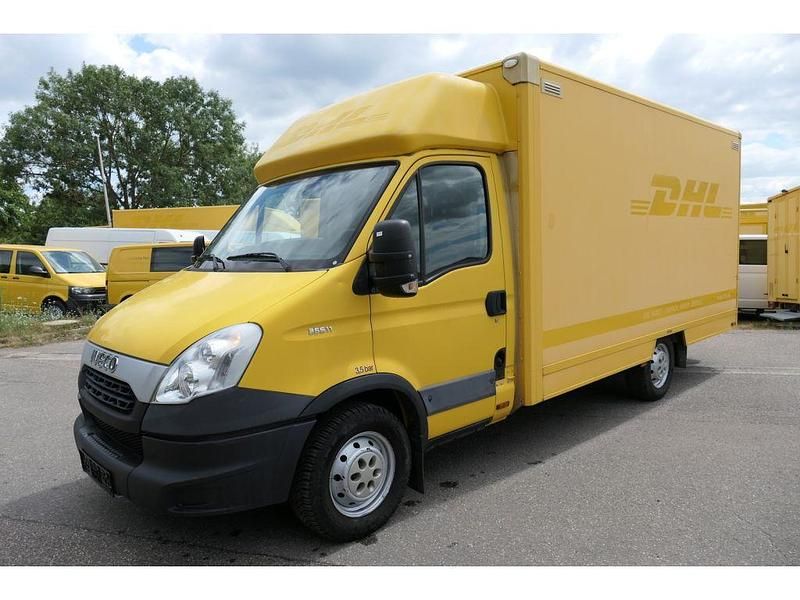 Gebraucht Iveco Daily 106 PS (77 kW) 2012 Gelb Van