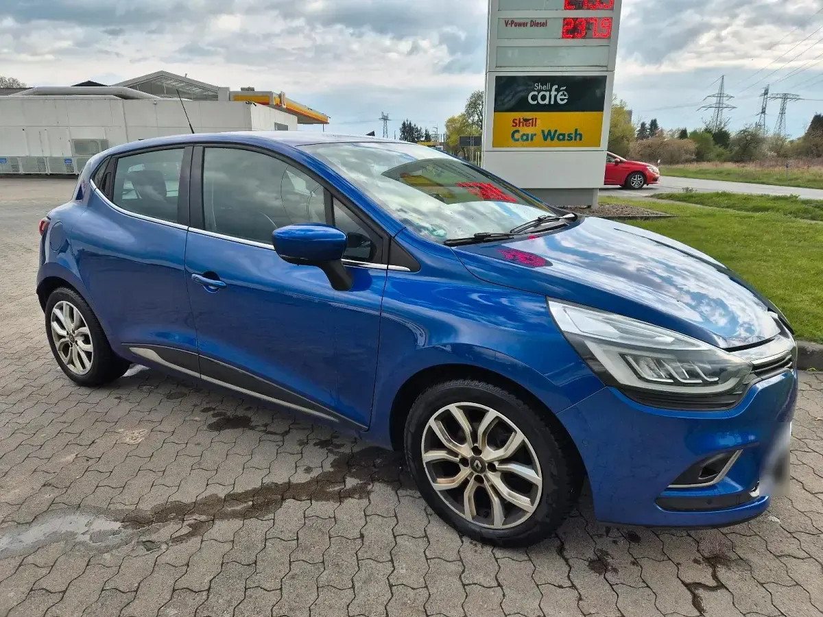 Gebraucht Renault Clio 118 PS (86 kW) 2018 Blau Kleinwagen