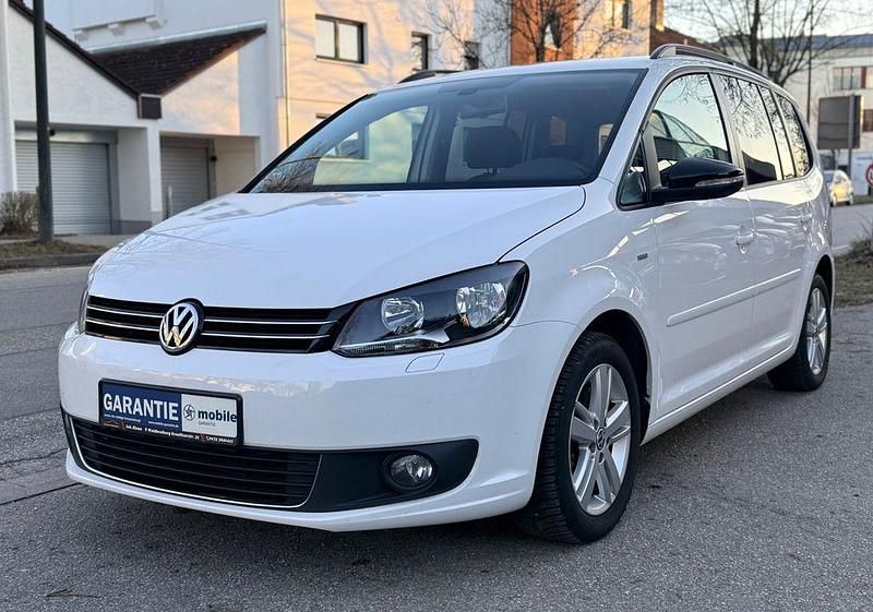 Gebraucht VW Touran Match 140 PS (102 kW) 2013 Weiß Van / Kleinbus